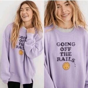 Aerie Lavender Graphic Crewneck oversized sweatshirt